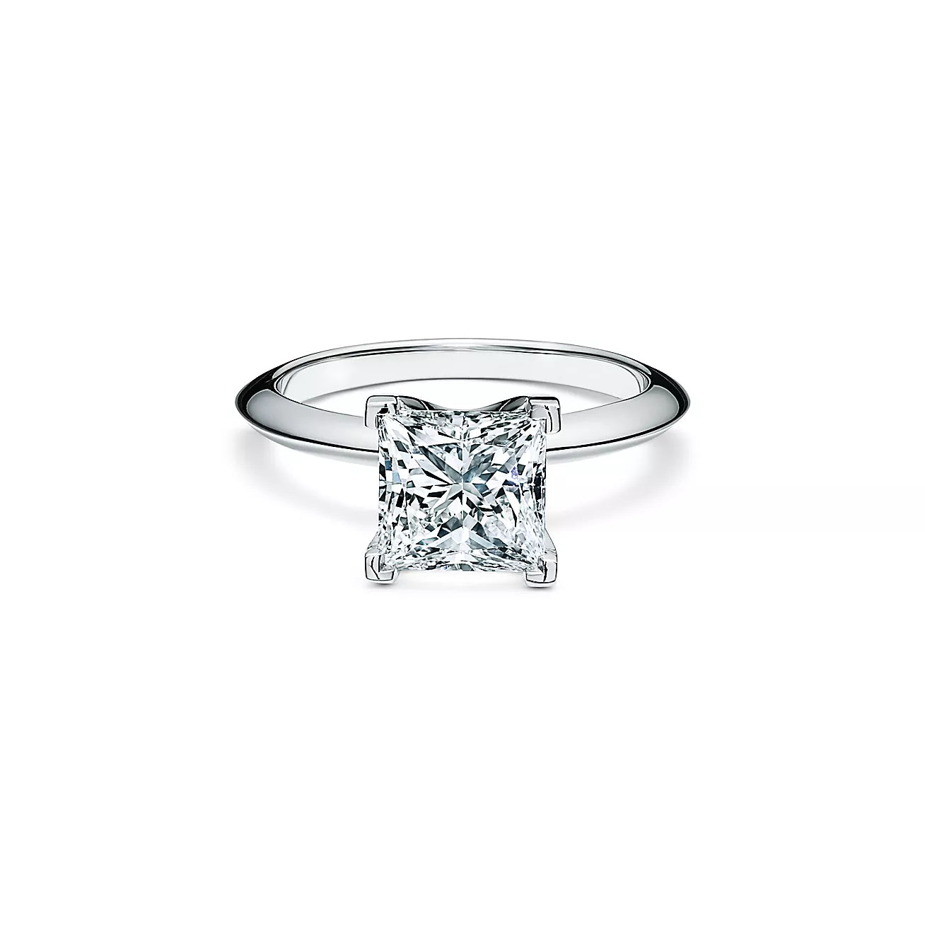 Princess-cut Diamond Engagement Ring